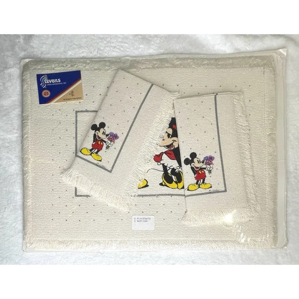 NEW Vintage Disney Mickey & Minnie Mouse Placemat & Napkin Set of 4 Cream Fringe